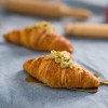 "Croissant su pistaciniu kremu" Croissant a le creme pistache